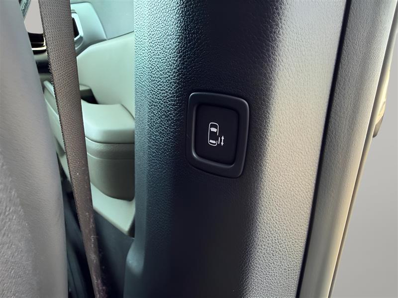 Kia Carnival SX Prestige 2025