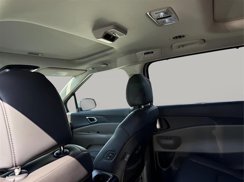 Kia Carnival SX Prestige 2025