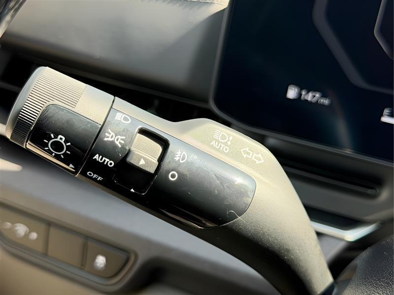 Kia Carnival SX Prestige 2025