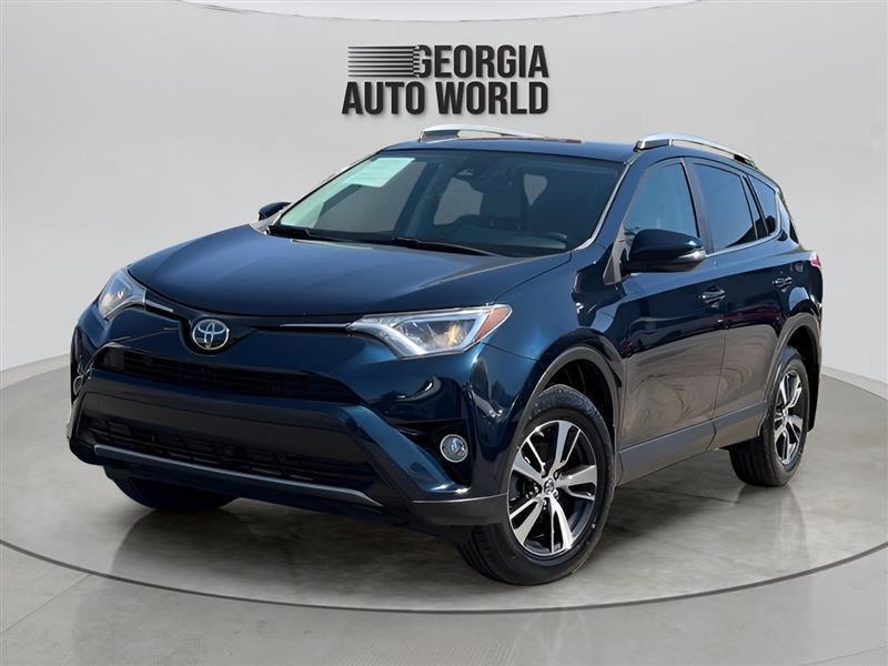 Toyota RAV4 XLE AWD 2017