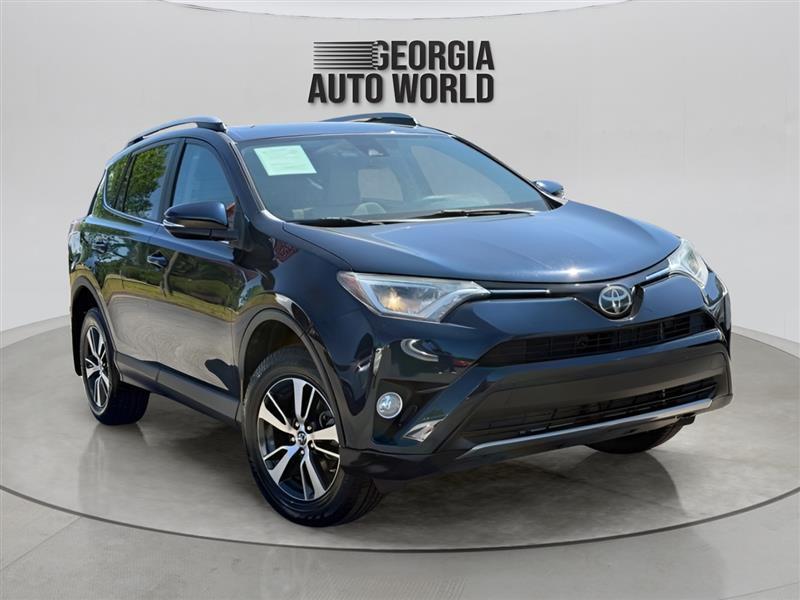 Toyota RAV4 XLE AWD 2017