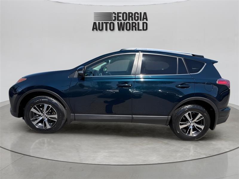 Toyota RAV4 XLE AWD 2017