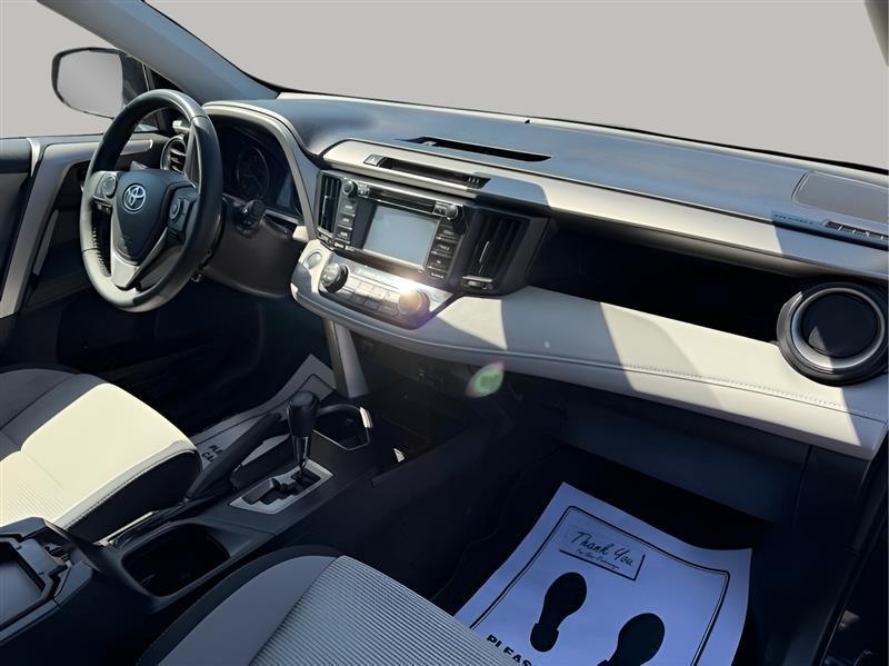 Toyota RAV4 XLE AWD 2017