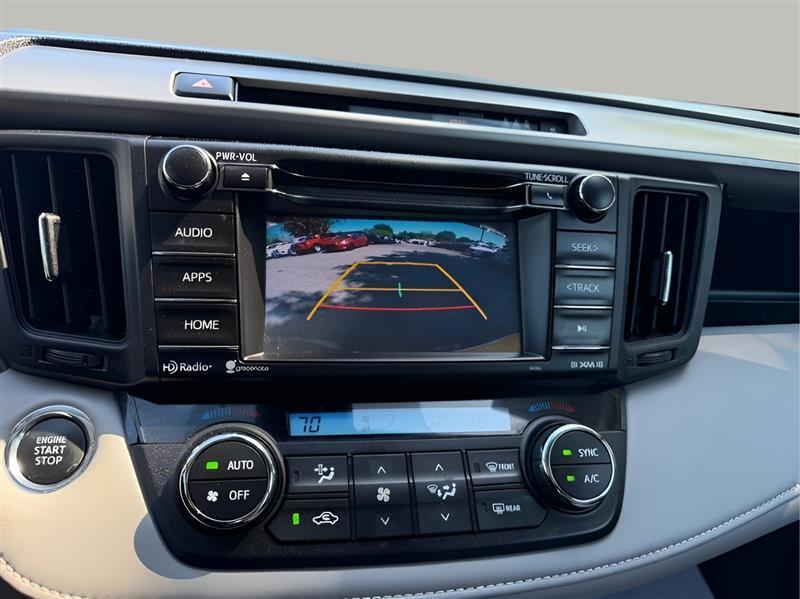 Toyota RAV4 XLE AWD 2017