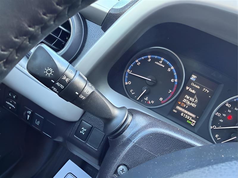 Toyota RAV4 XLE AWD 2017