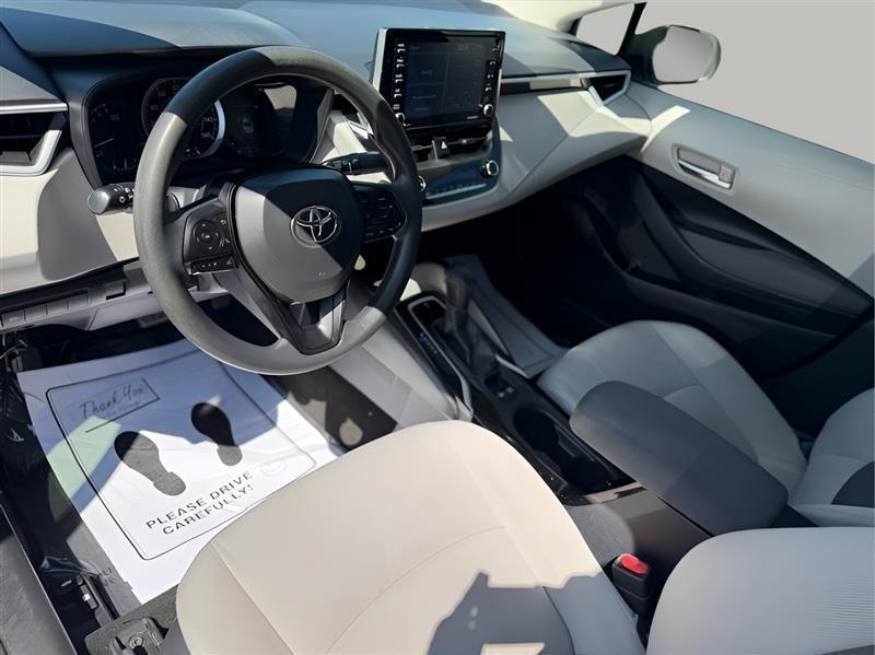 Toyota Corolla LE 2021