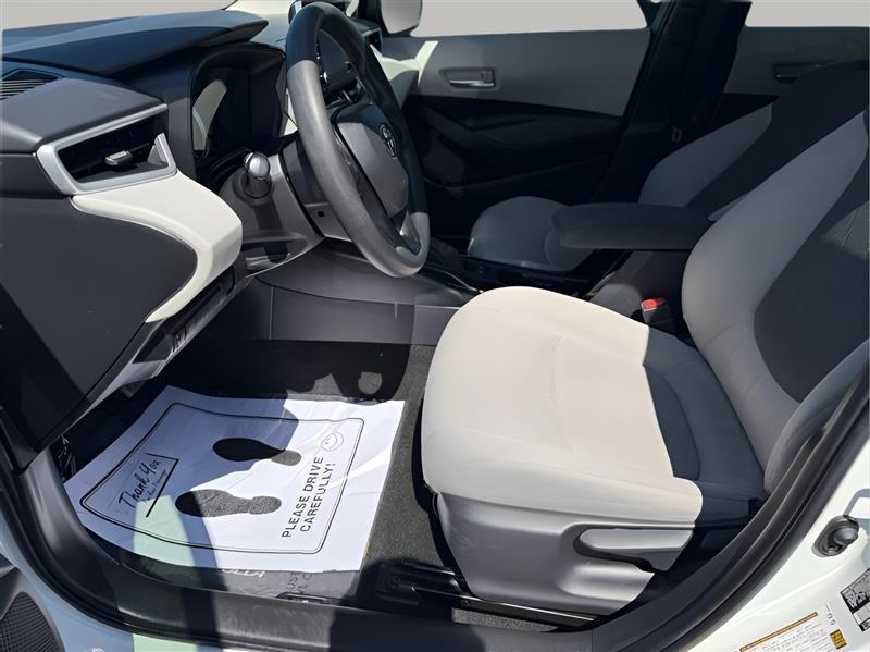 Toyota Corolla LE 2021