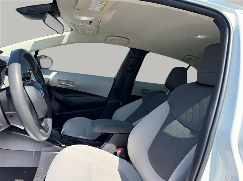 Toyota Corolla LE 2021