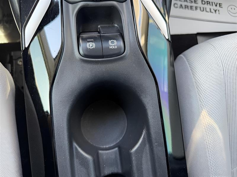 Toyota Corolla LE 2021