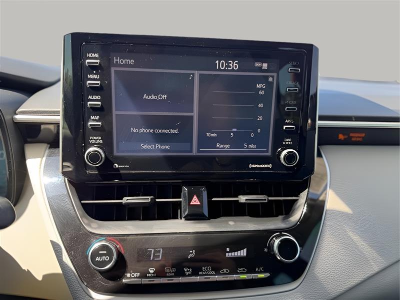 Toyota Corolla LE 2021