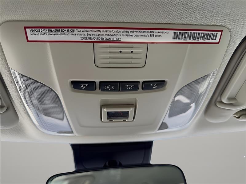 Toyota Corolla LE 2021