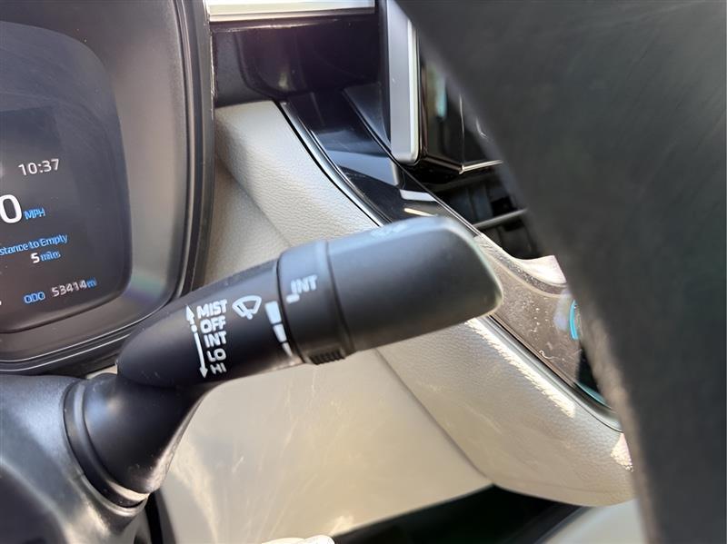 Toyota Corolla LE 2021