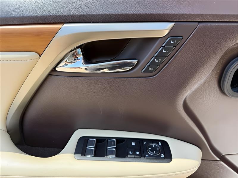 Lexus RX 350 FWD 2020