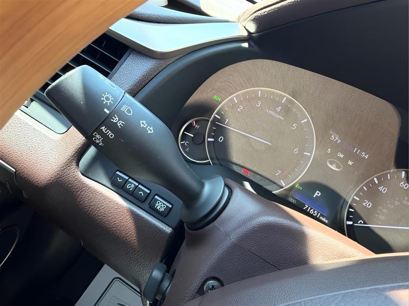 Lexus RX 350 FWD 2020