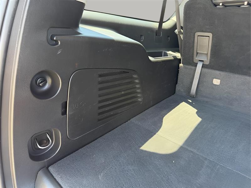 GMC Yukon XL SLE 2WD 2019