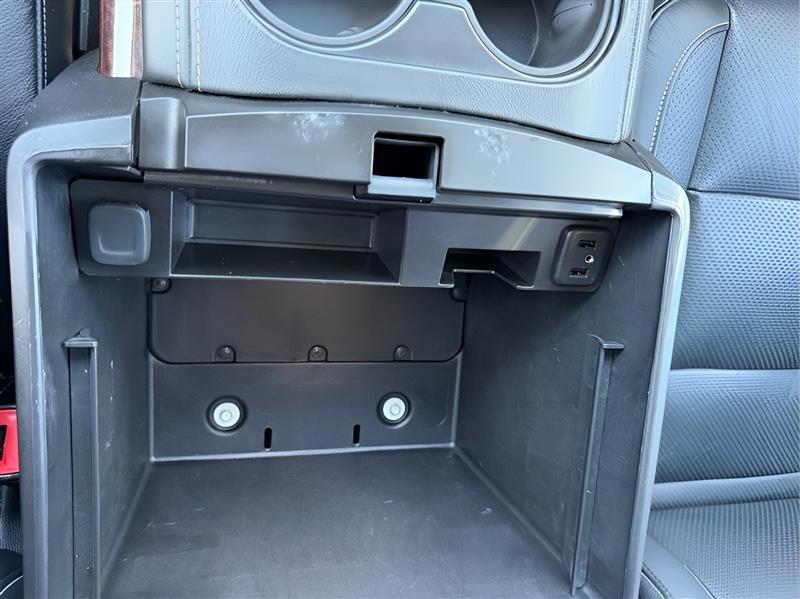 GMC Yukon XL SLE 2WD 2019