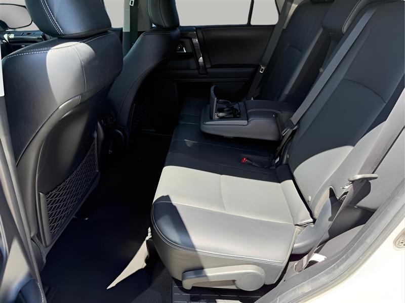 Toyota 4Runner Limited Nightshade Edition 4WD 2020