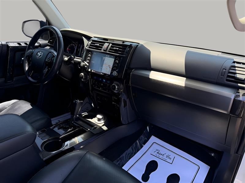 Toyota 4Runner Limited Nightshade Edition 4WD 2020