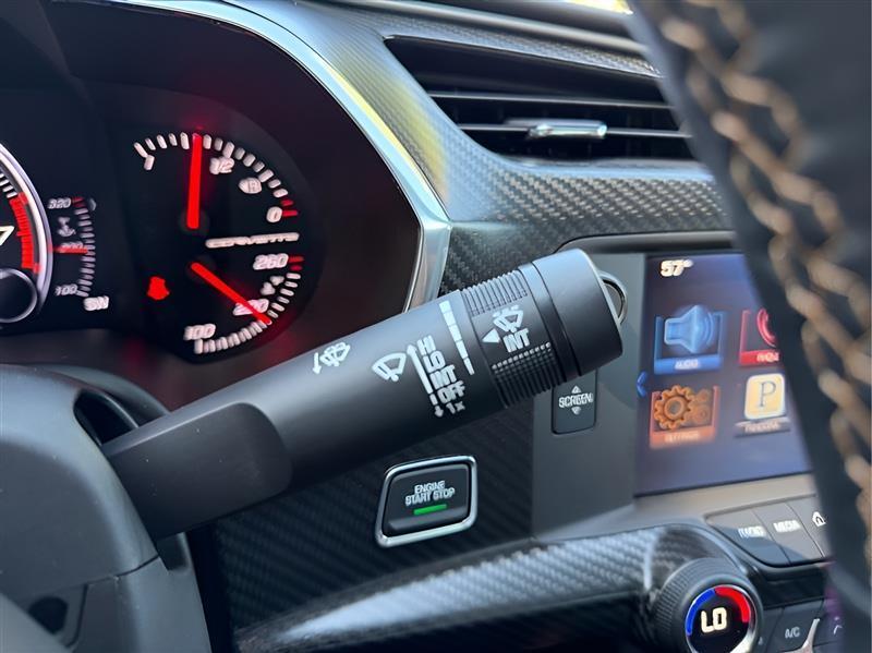 Chevrolet Corvette Stingray Z51 2LT Coupe Manual 2014
