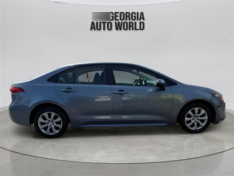 Toyota Corolla LE 2022