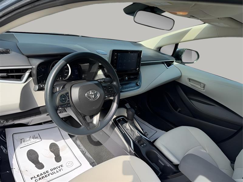 Toyota Corolla LE 2022
