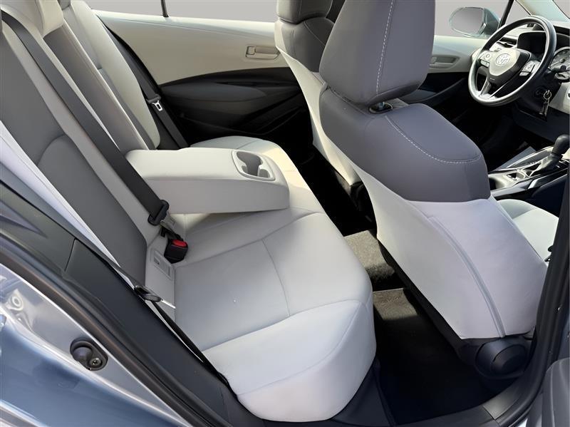 Toyota Corolla LE 2022