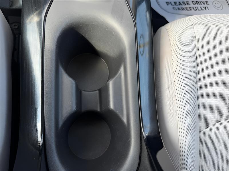 Toyota Corolla LE 2022