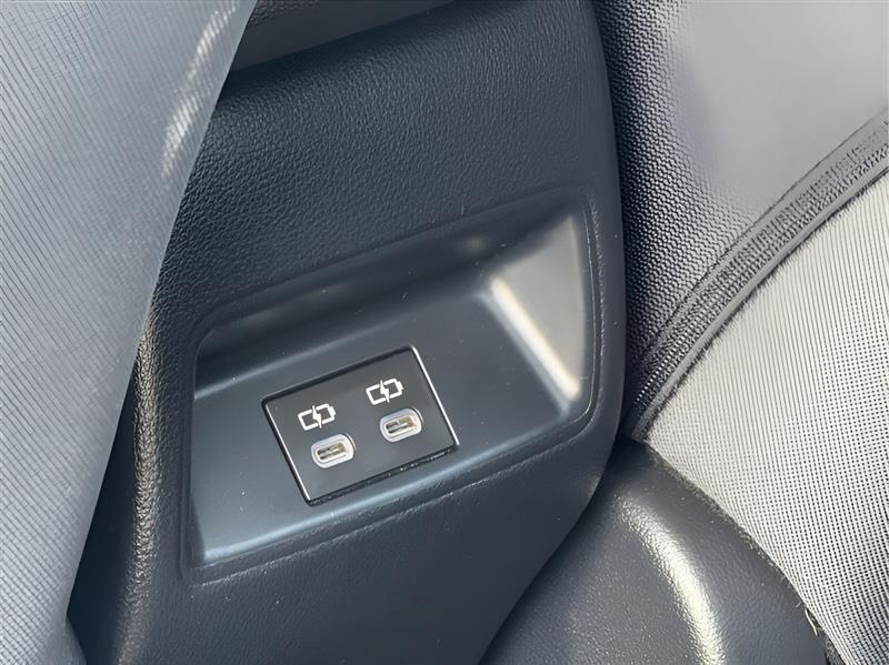 Toyota Corolla LE 2023
