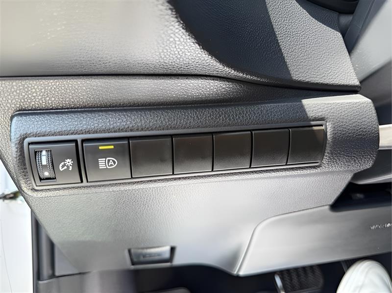 Toyota Corolla LE 2023