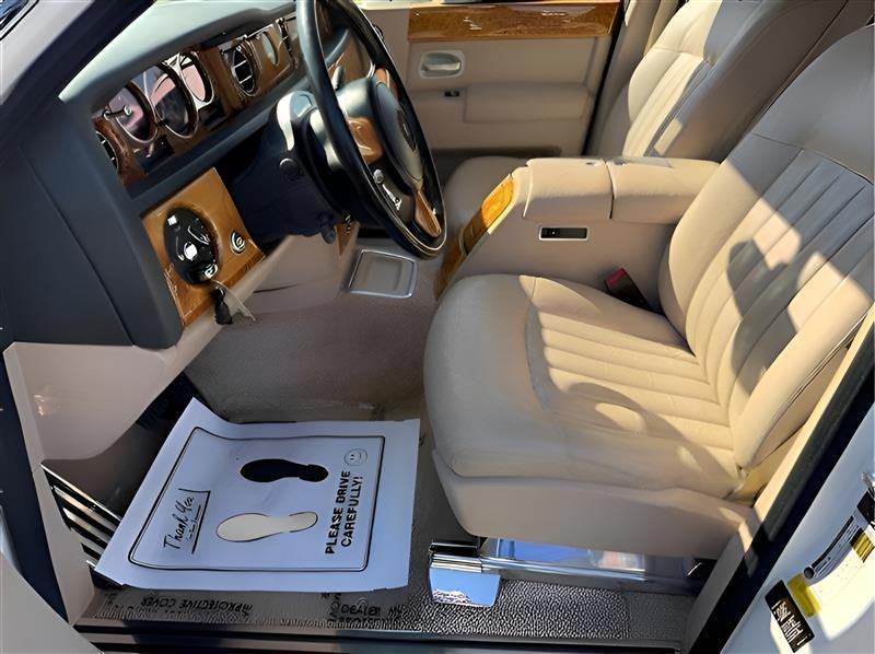Rolls-Royce Phantom Sedan 2006