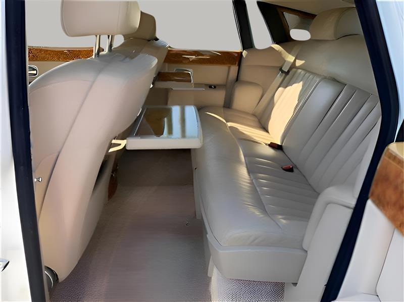 Rolls-Royce Phantom Sedan 2006