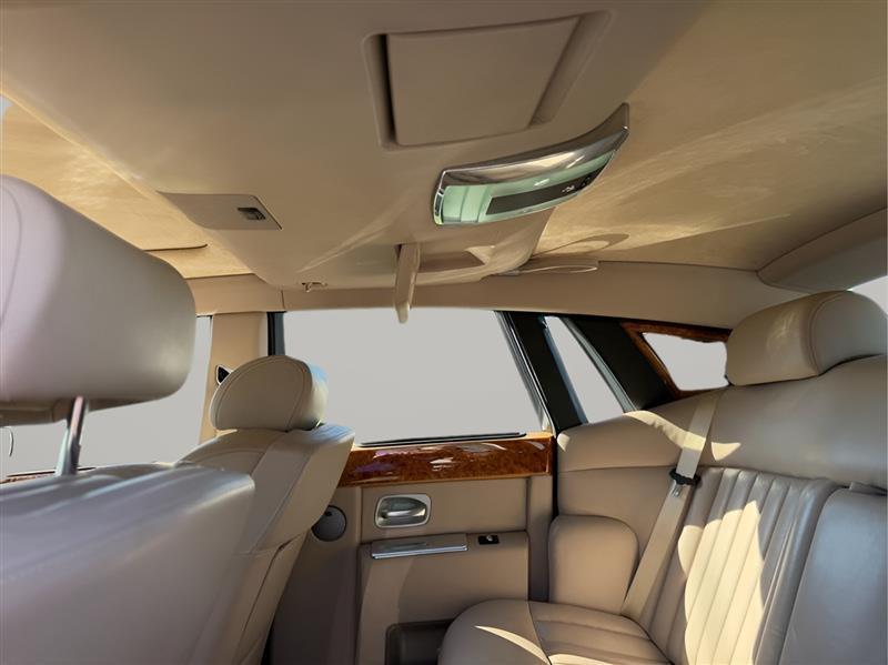 Rolls-Royce Phantom Sedan 2006