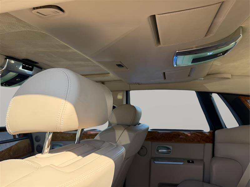 Rolls-Royce Phantom Sedan 2006
