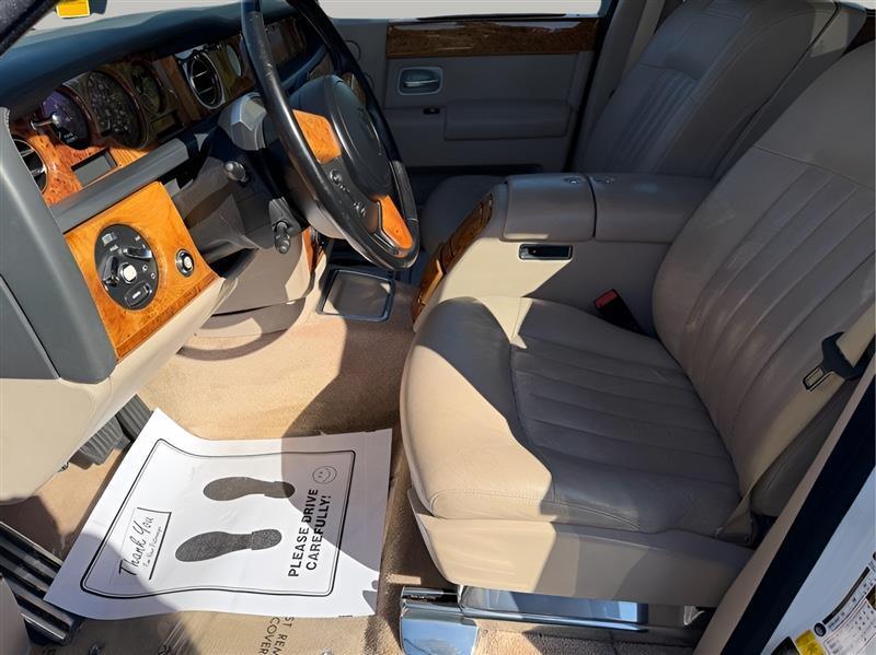 Rolls-Royce Phantom Sedan 2006