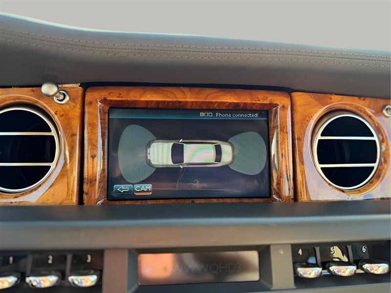 Rolls-Royce Phantom Sedan 2006