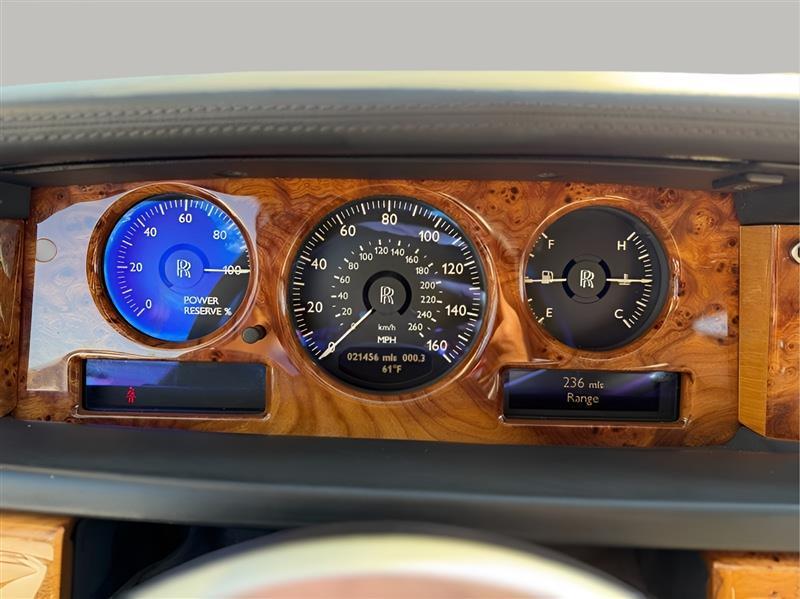 Rolls-Royce Phantom Sedan 2006