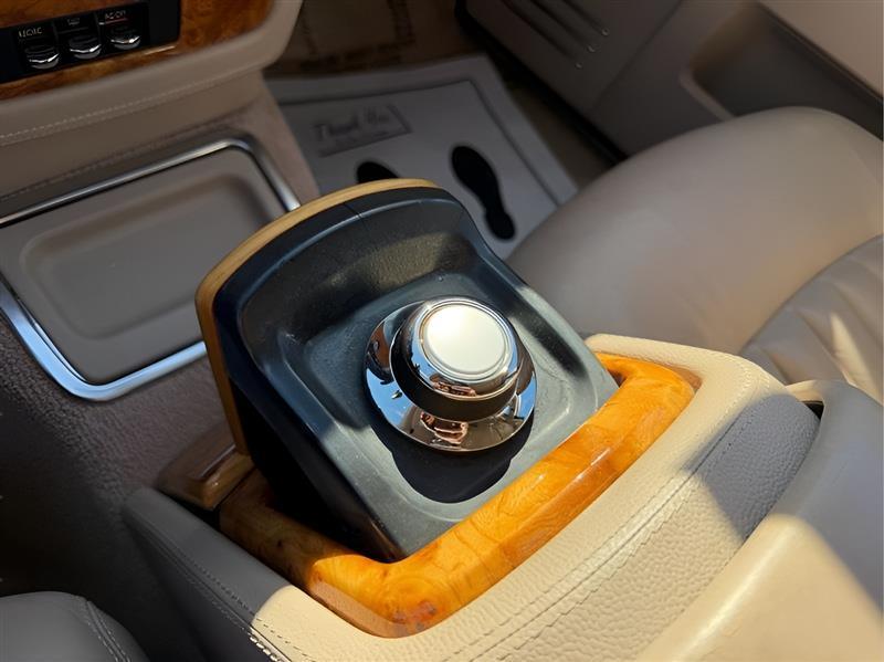 Rolls-Royce Phantom Sedan 2006