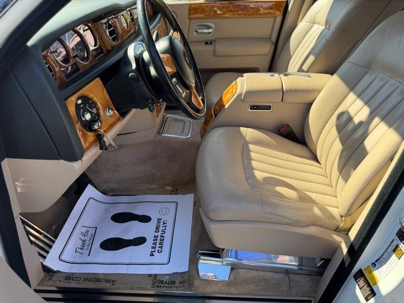 Rolls-Royce Phantom Sedan 2006