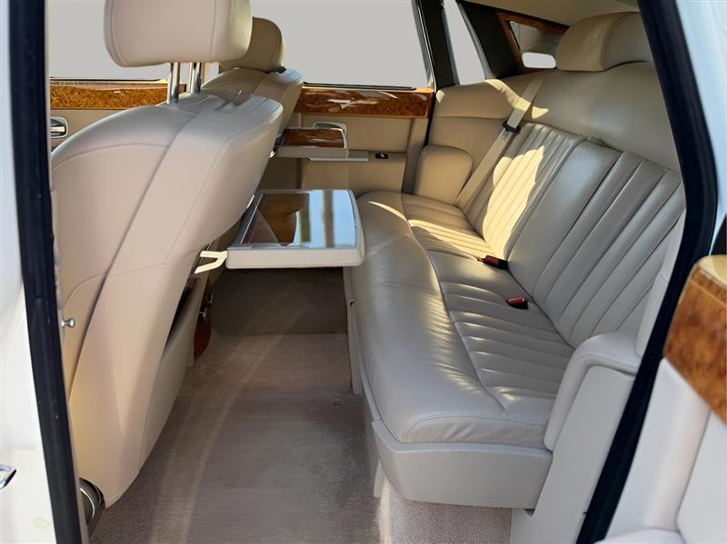 Rolls-Royce Phantom Sedan 2006