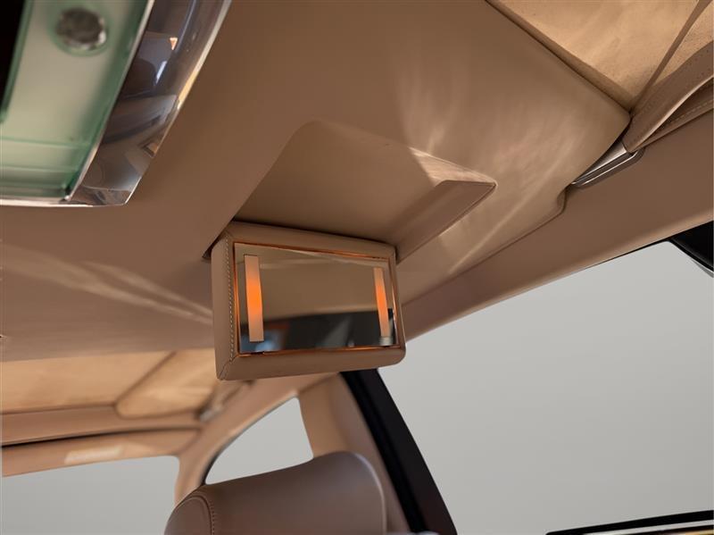 Rolls-Royce Phantom Sedan 2006