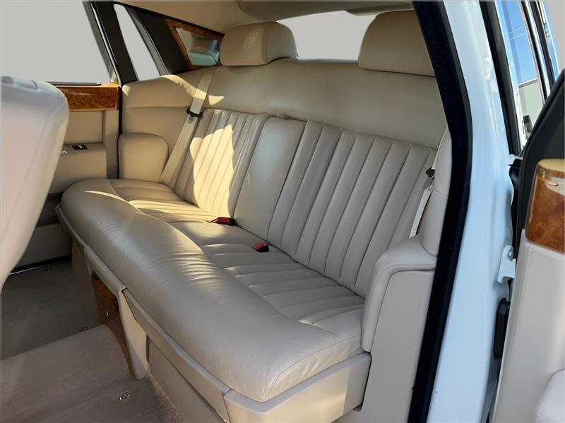 Rolls-Royce Phantom Sedan 2006