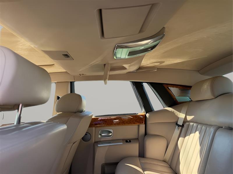Rolls-Royce Phantom Sedan 2006