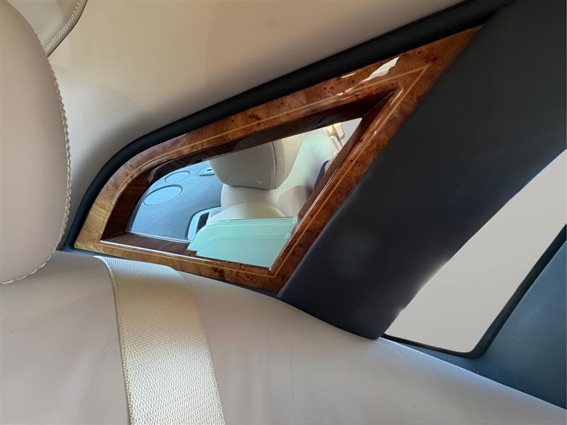 Rolls-Royce Phantom Sedan 2006