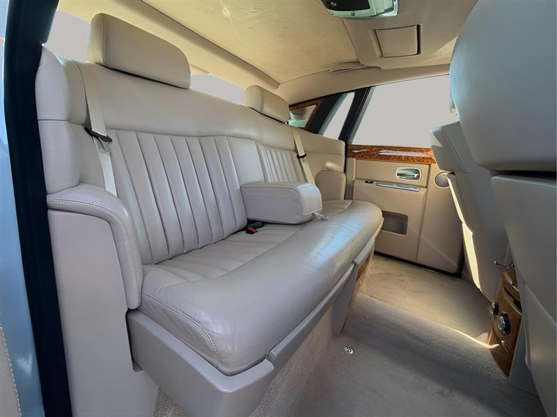 Rolls-Royce Phantom Sedan 2006