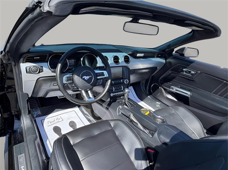 Ford Mustang GT Premium 2D Convertible 2015