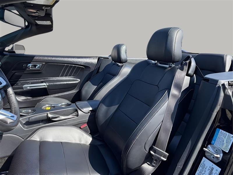 Ford Mustang GT Premium 2D Convertible 2015