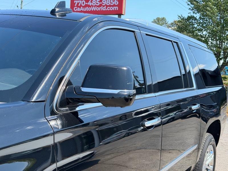 Cadillac Escalade ESV 4D SUV RWD 2018