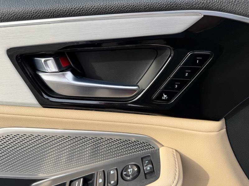Acura MDX SH-AWD 7-Passenger 2023