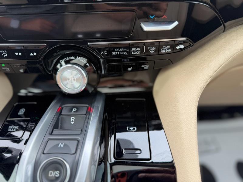 Acura MDX SH-AWD 7-Passenger 2023