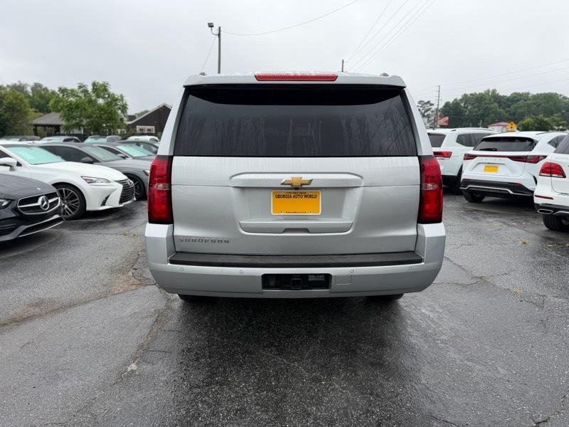 Chevrolet Suburban LT 2WD 2018